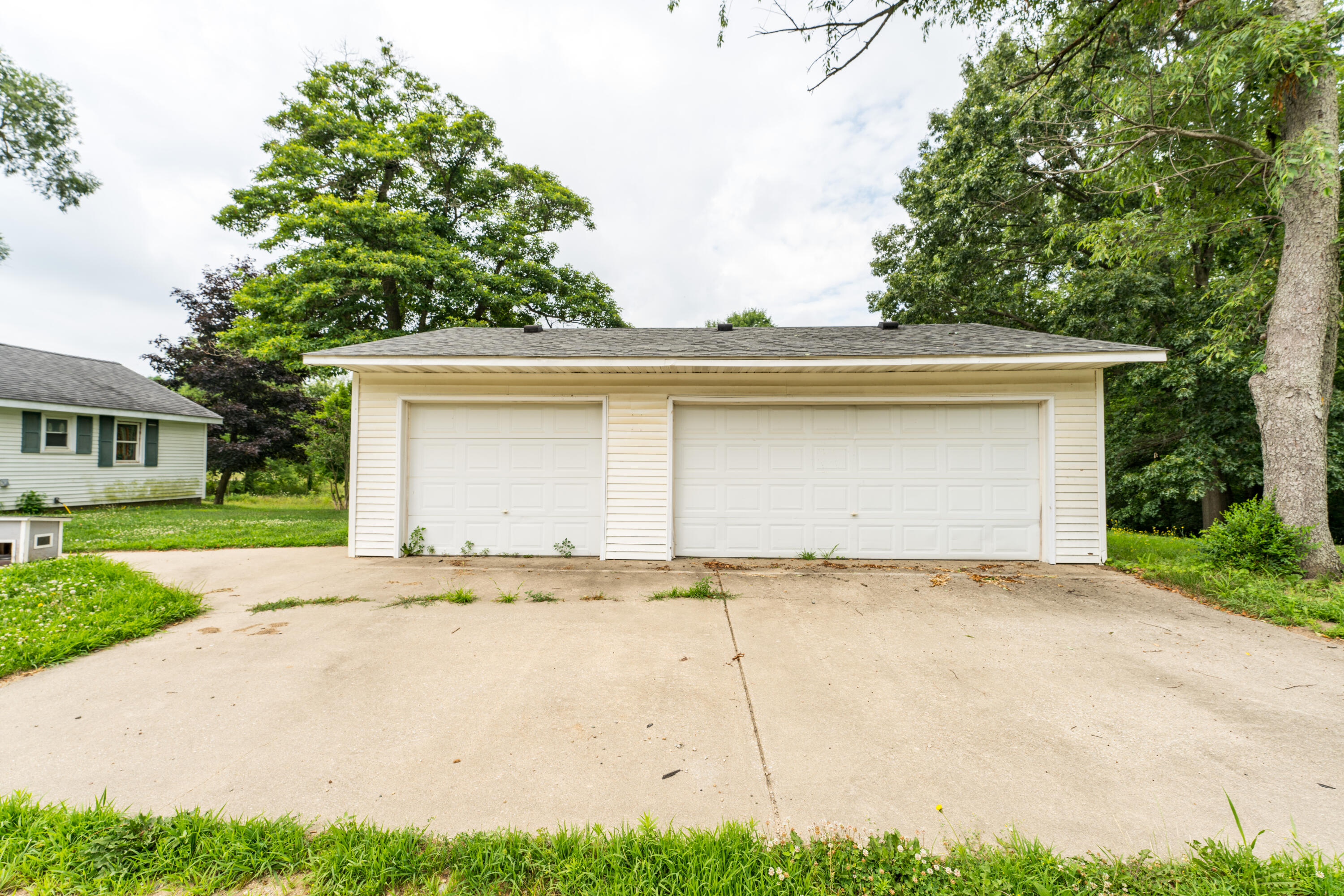 86416 Michigan Avenue Decatur, MI 49045 - Photo 4 of 8 DSC02074-2