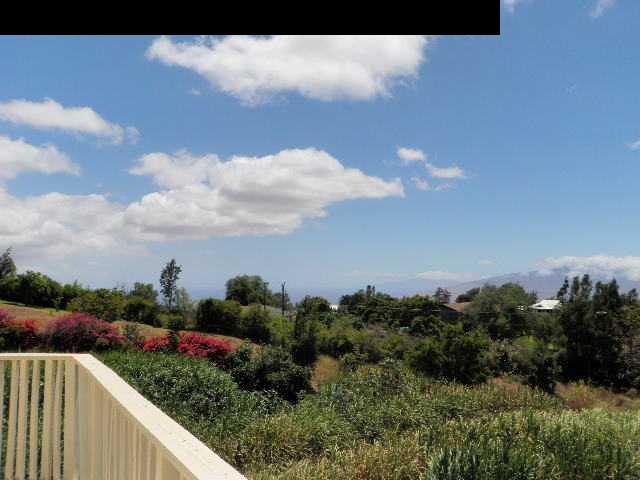 40 Pulehuiki Road Kula, HI 96790 - Photo 4 of 5 a view of a city