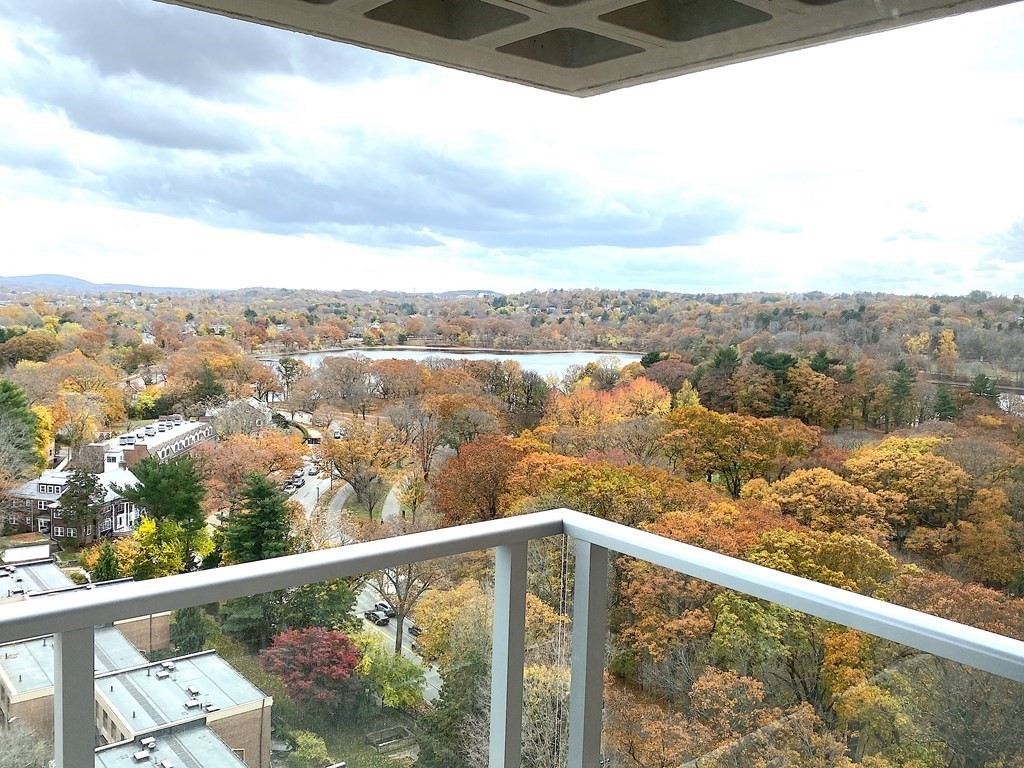 111 Perkins Street, Unit 186 Boston, MA 02130 - Photo 28 of 34 a view of city and mountain