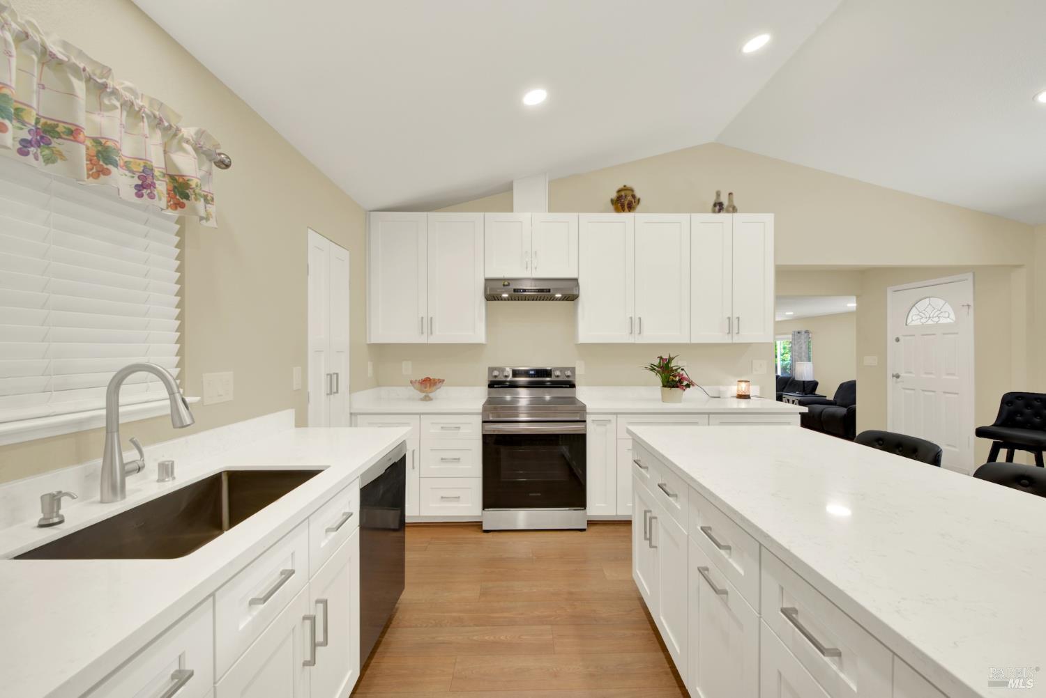 4851 Udell Road Vacaville, CA 95688 - Photo 9 of 65 Kitchen