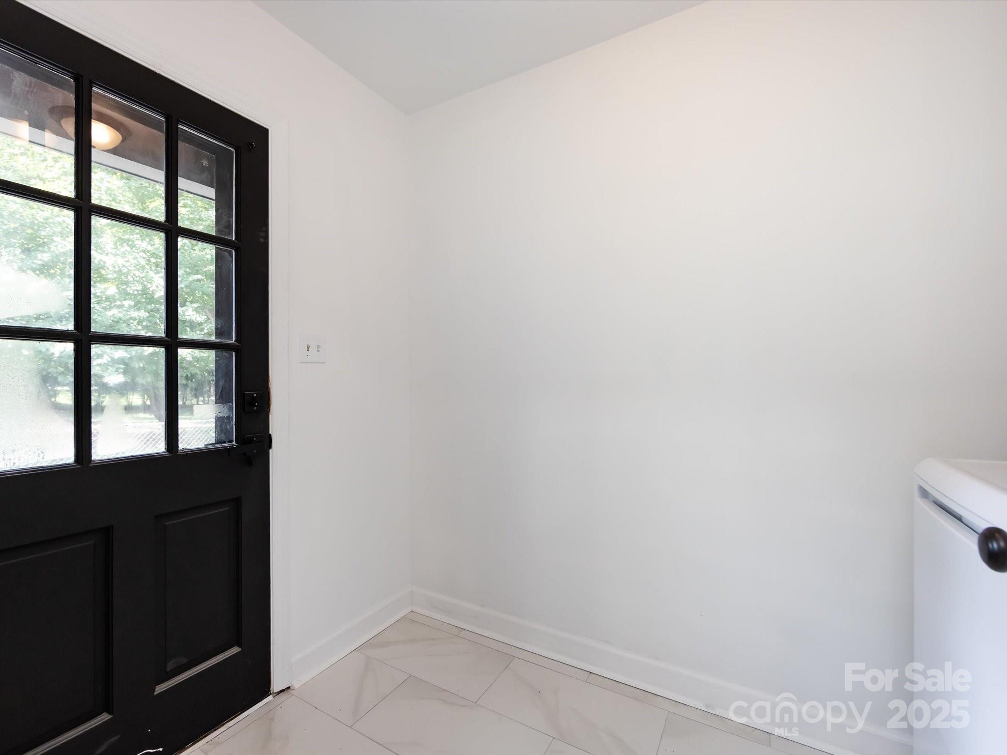 6017 Brace Road Charlotte, NC 28211 - Photo 25 of 47 a view of an empty room