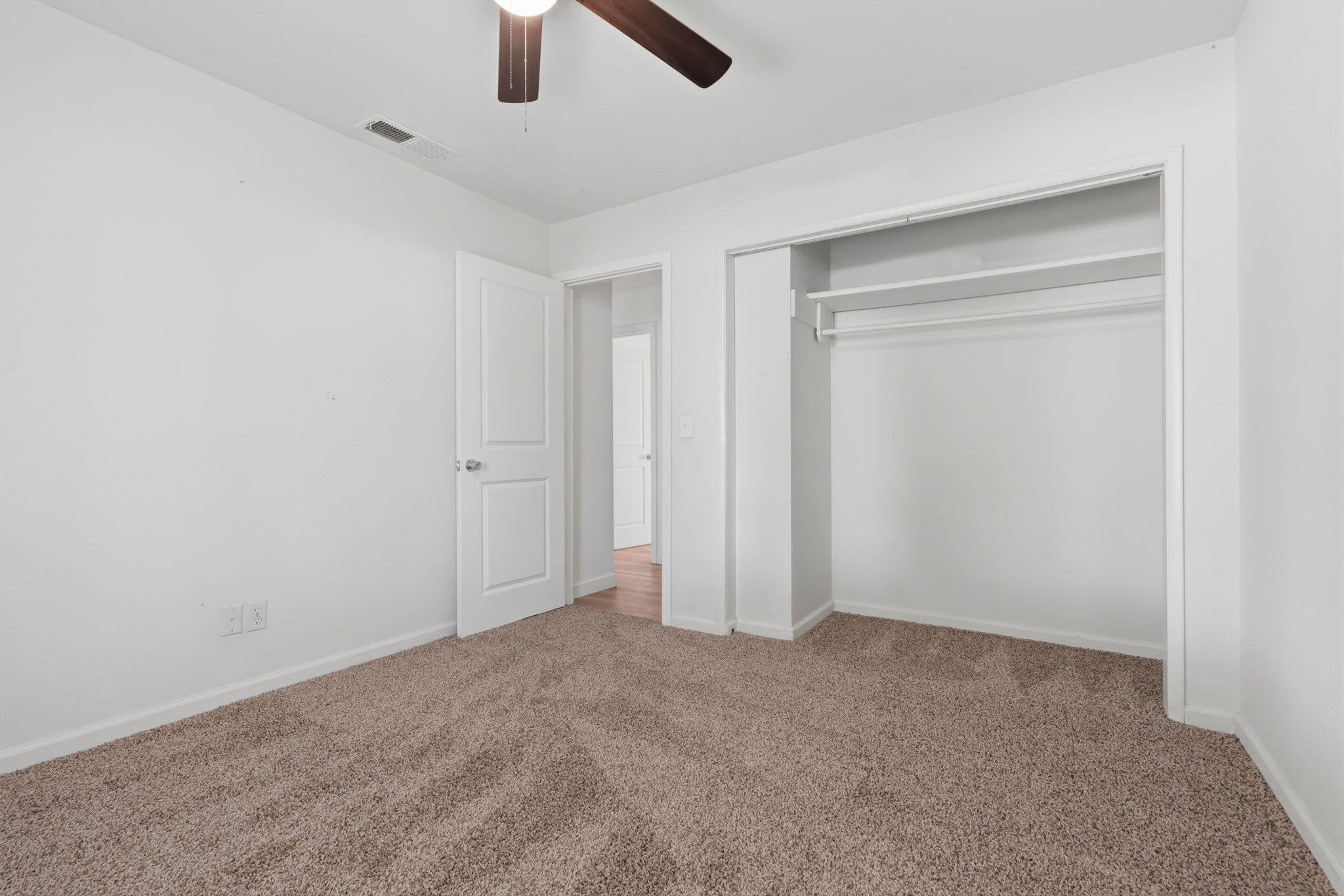 351 South Cornucopia Road Exeter, CA 93221 - Photo 24 of 54 38-351_S_Cornucopia_Rd_-_Exeter_CA_035