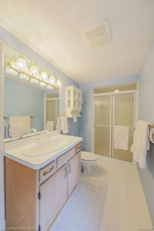 13520 White Lake Road Fenton, MI 48430 - Photo 34 of 66