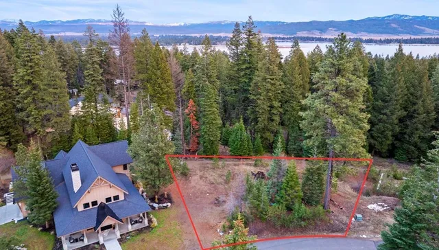 $379,900 | 54 Clearwater Court, Unit 26, Donnelly, ID 83615