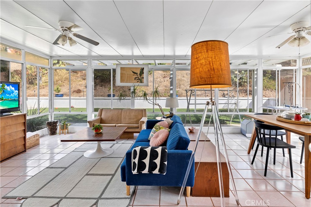 44882 Tehachapi Pass Temecula, CA 92592 - Photo 12 of 34 a living room filled with furniture