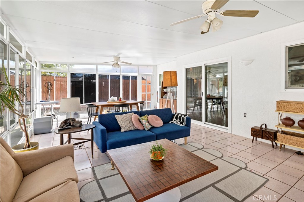 44882 Tehachapi Pass Temecula, CA 92592 - Photo 15 of 34 a living room with furniture and a large window