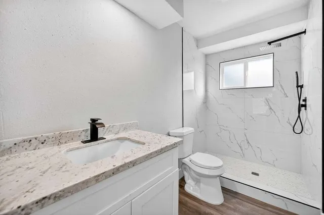 $249,999 | 6835 Laughlin Drive, Missouri City, TX 77489