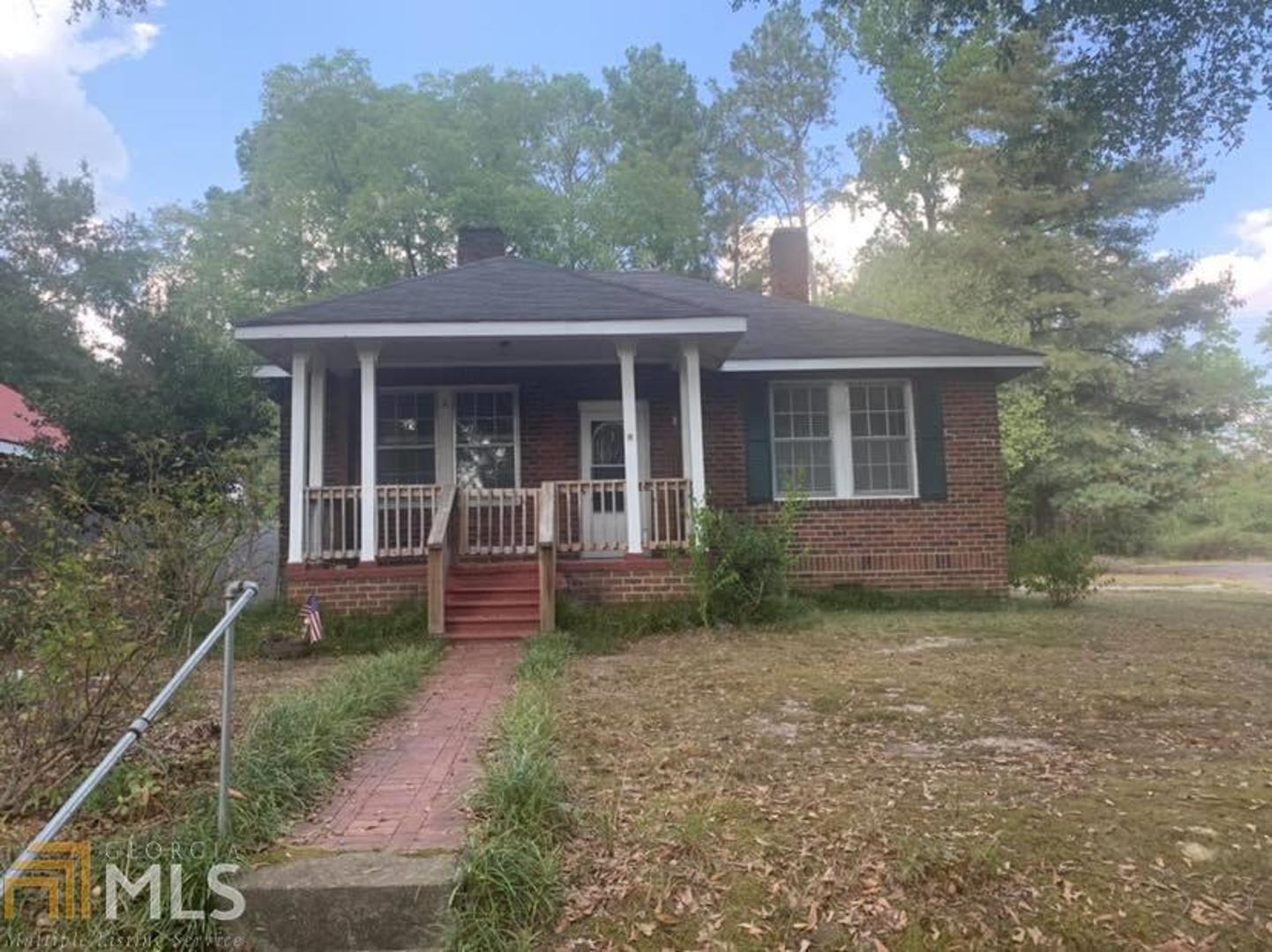 8 Locust Street Northeast Rome, GA 30161 - Photo 1 of 1 N