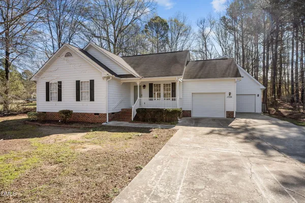 $399,000 | 1725 Cobblestone Drive, Creedmoor, NC 27522