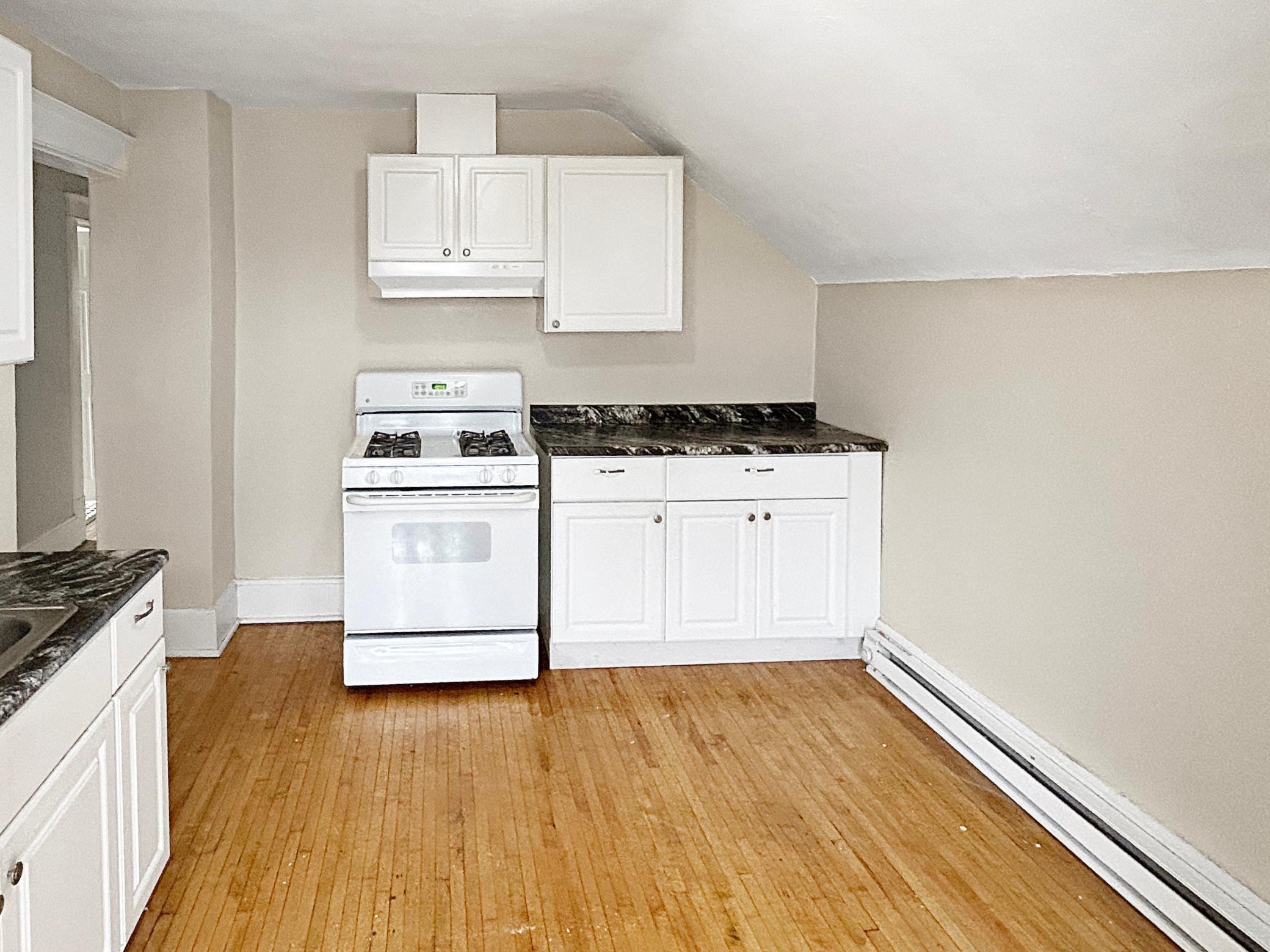 1214 Sherburne Avenue St. Paul, MN 55104 - Photo 3 of 6