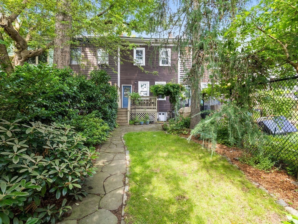 34 Newbern Street Boston, MA 02130 - Photo 20 of 29 Gallery Image 20