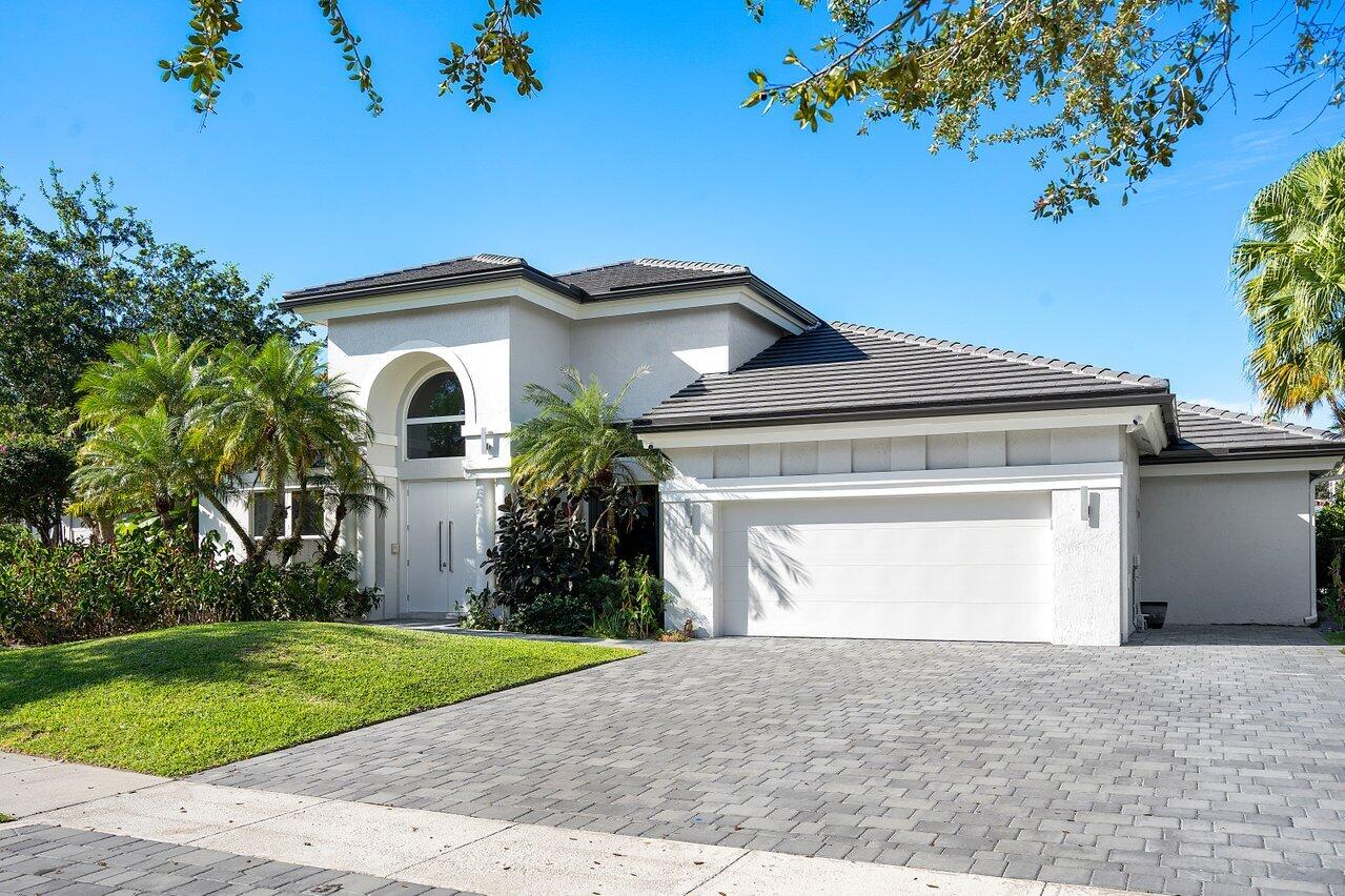 6035 Northwest 30th Way Boca Raton, FL 33496 - Photo 3 of 41 Seasons 1/3+ Corner Lot