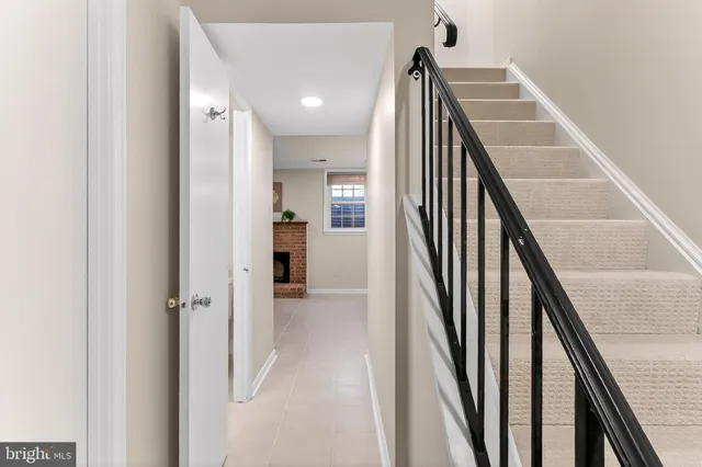 $644,900 | 2810 Andiron Lane, Vienna, VA 22180