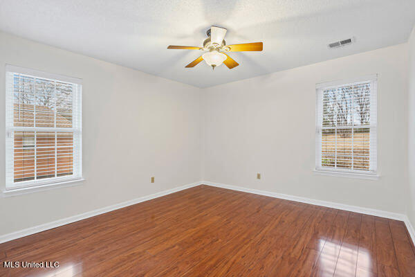 7643 Broken Hickory Drive Walls, MS 38680 - Photo 16 of 35 3rd bedroom