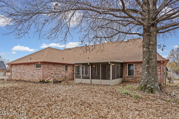 7643 Broken Hickory Drive Walls, MS 38680 - Photo 25 of 35 back exterior