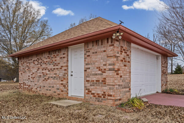 7643 Broken Hickory Drive Walls, MS 38680 - Photo 26 of 35 detached 1 car garage/workshop