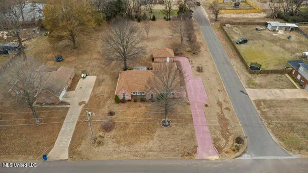 $335,000 | 7643 Broken Hickory Drive, Walls, MS 38680