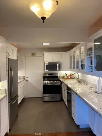 $5,500 | 612 Alta Vista Drive, Glendale, CA 91205