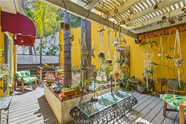 $5,500 | 612 Alta Vista Drive, Glendale, CA 91205