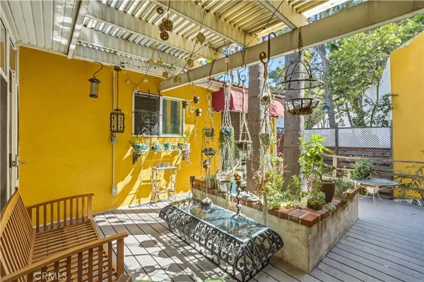 $5,500 | 612 Alta Vista Drive, Glendale, CA 91205