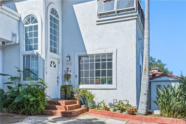 $5,500 | 612 Alta Vista Drive, Glendale, CA 91205