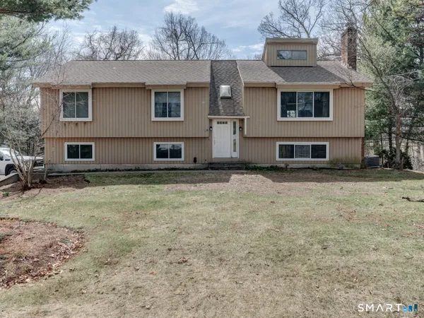 $469,900 | 94 Huckleberry Lane, Southington, CT 06489