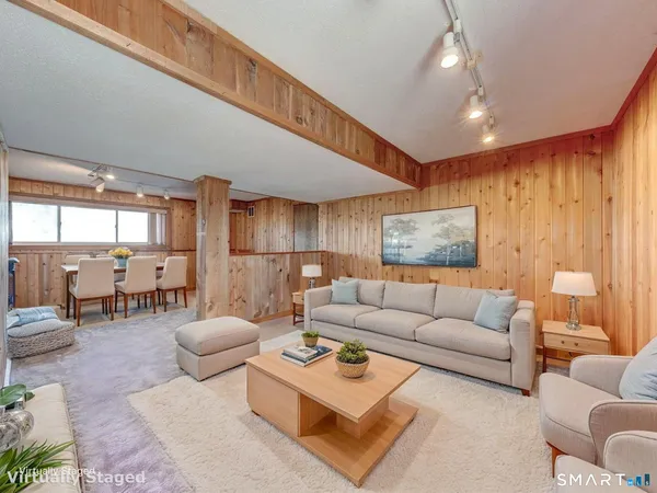 $469,900 | 94 Huckleberry Lane, Southington, CT 06489