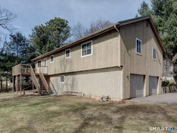 $469,900 | 94 Huckleberry Lane, Southington, CT 06489