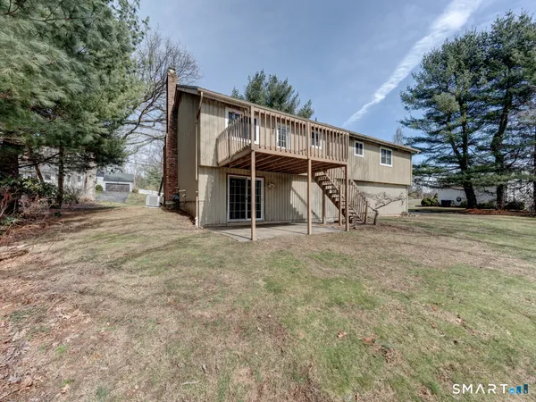 $469,900 | 94 Huckleberry Lane, Southington, CT 06489