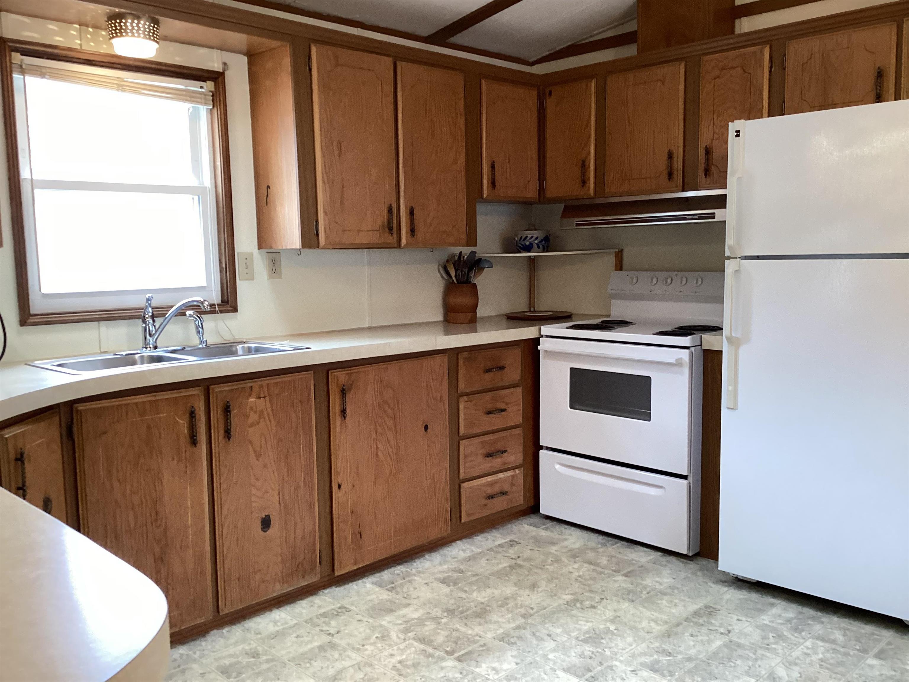 101 Gooseberry Circle Rochester, NH 03867 - Photo 14 of 34