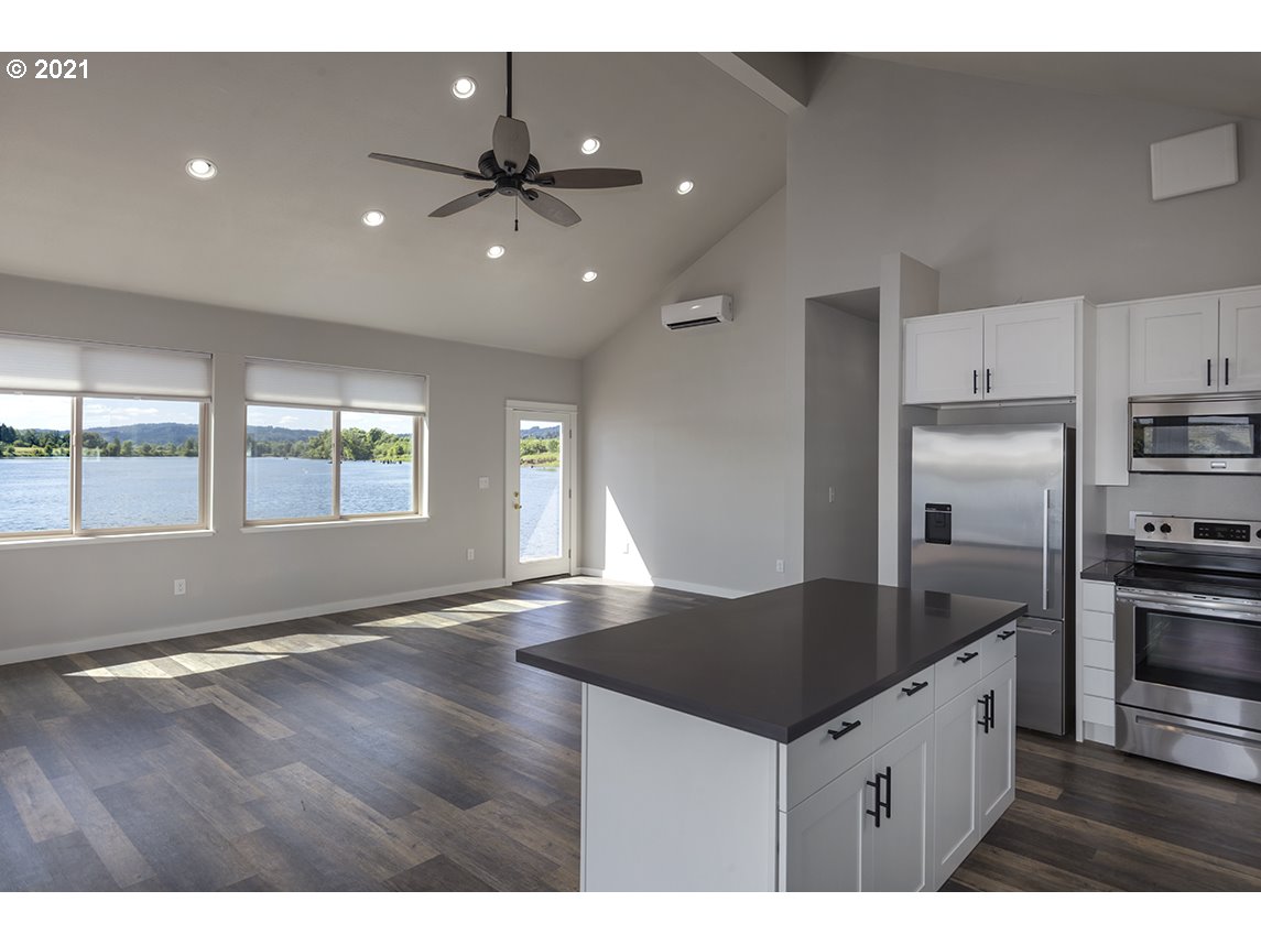 23500 Northwest St Helens Road, Unit S20 Portland, OR 97231 - Photo 5 of 16