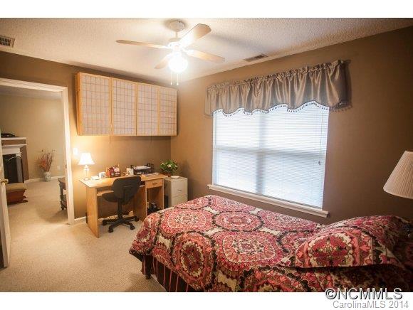 36 A Queen Road Candler, NC 28715 - Photo 8 of 12 Gallery Image 8