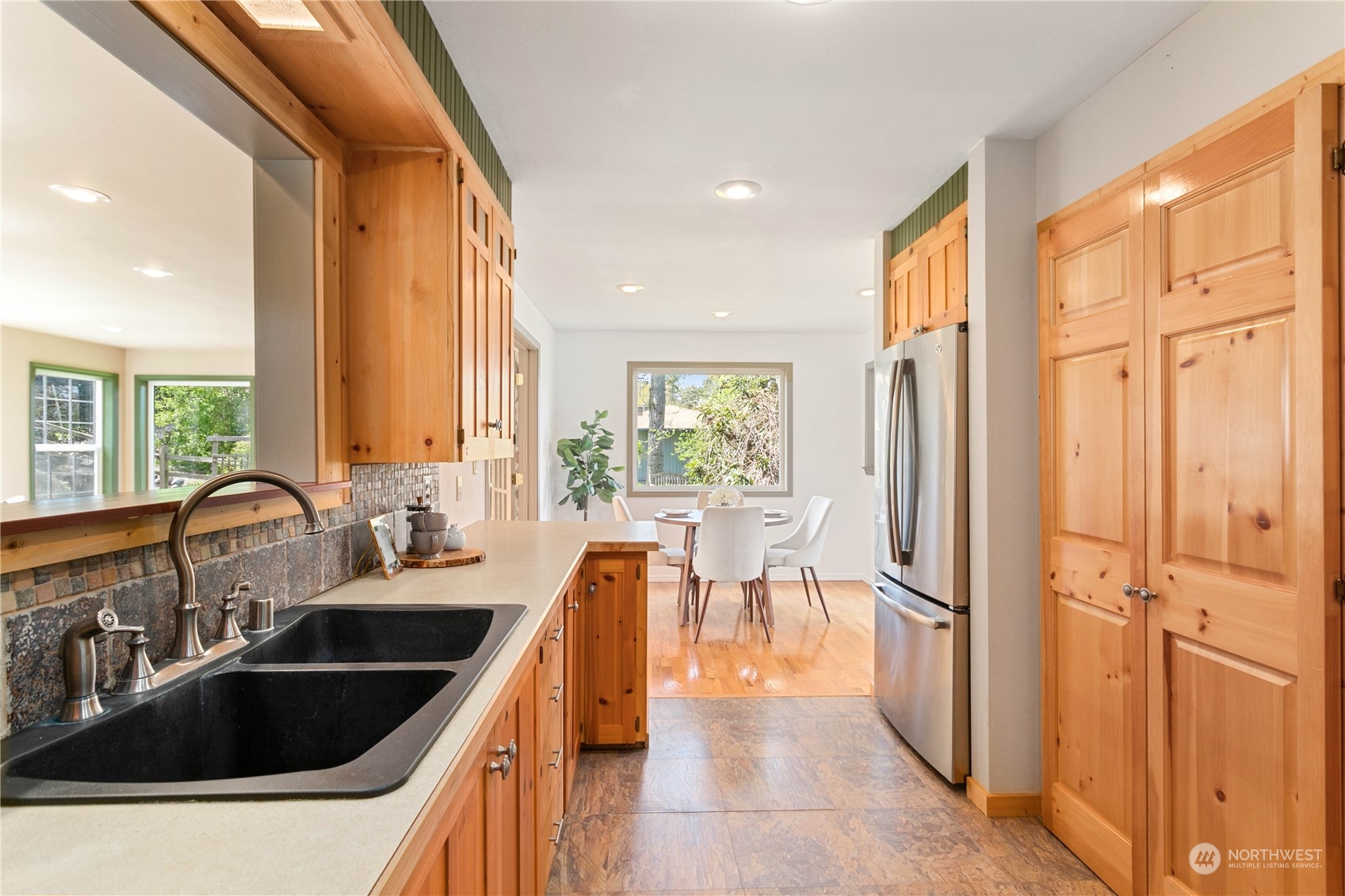 193 East Laurel Road Bellingham, WA 98226 - Photo 14 of 39 Gallery Image 14