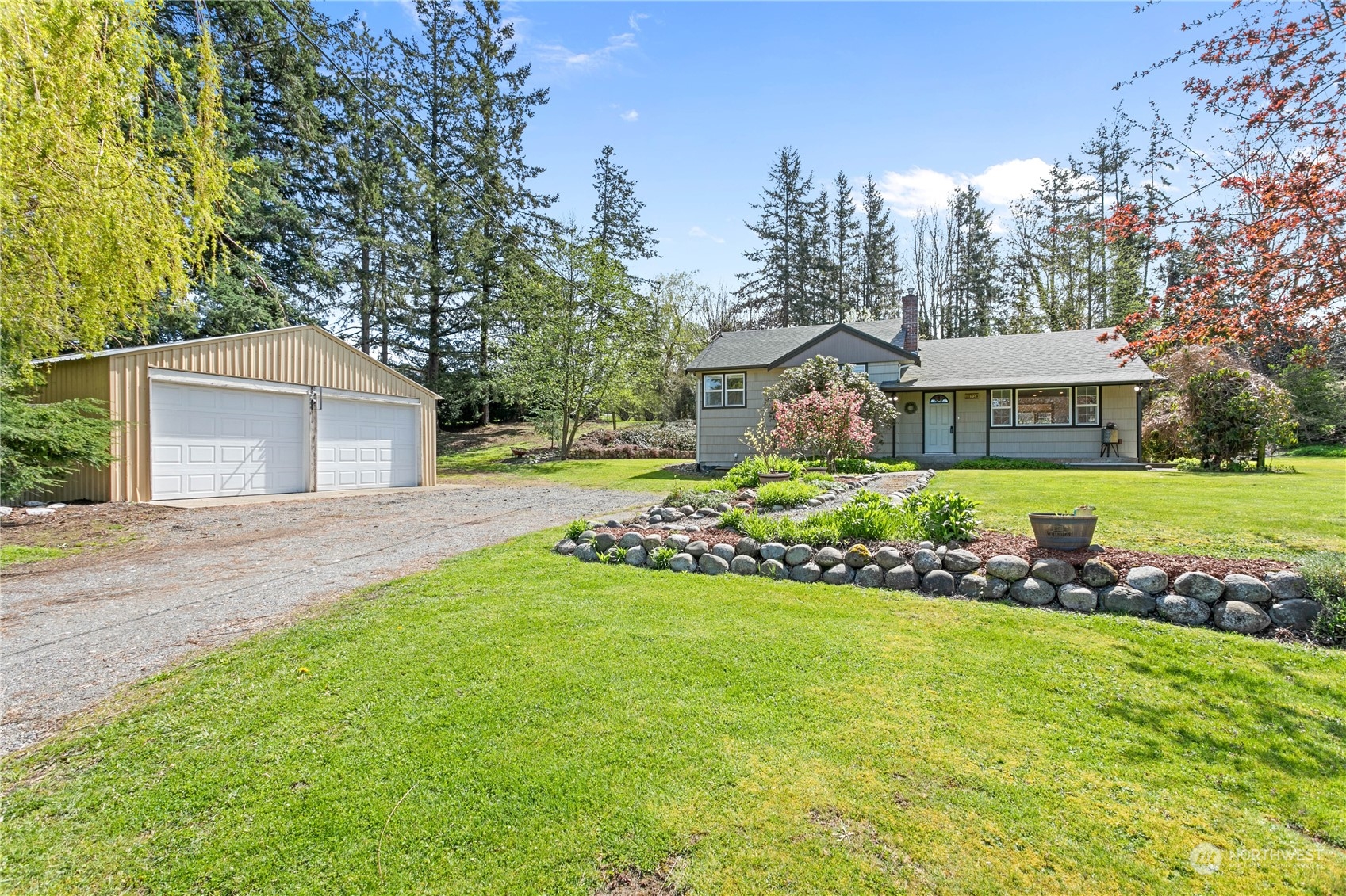 193 East Laurel Road Bellingham, WA 98226 - Photo 2 of 39 Gallery Image 2
