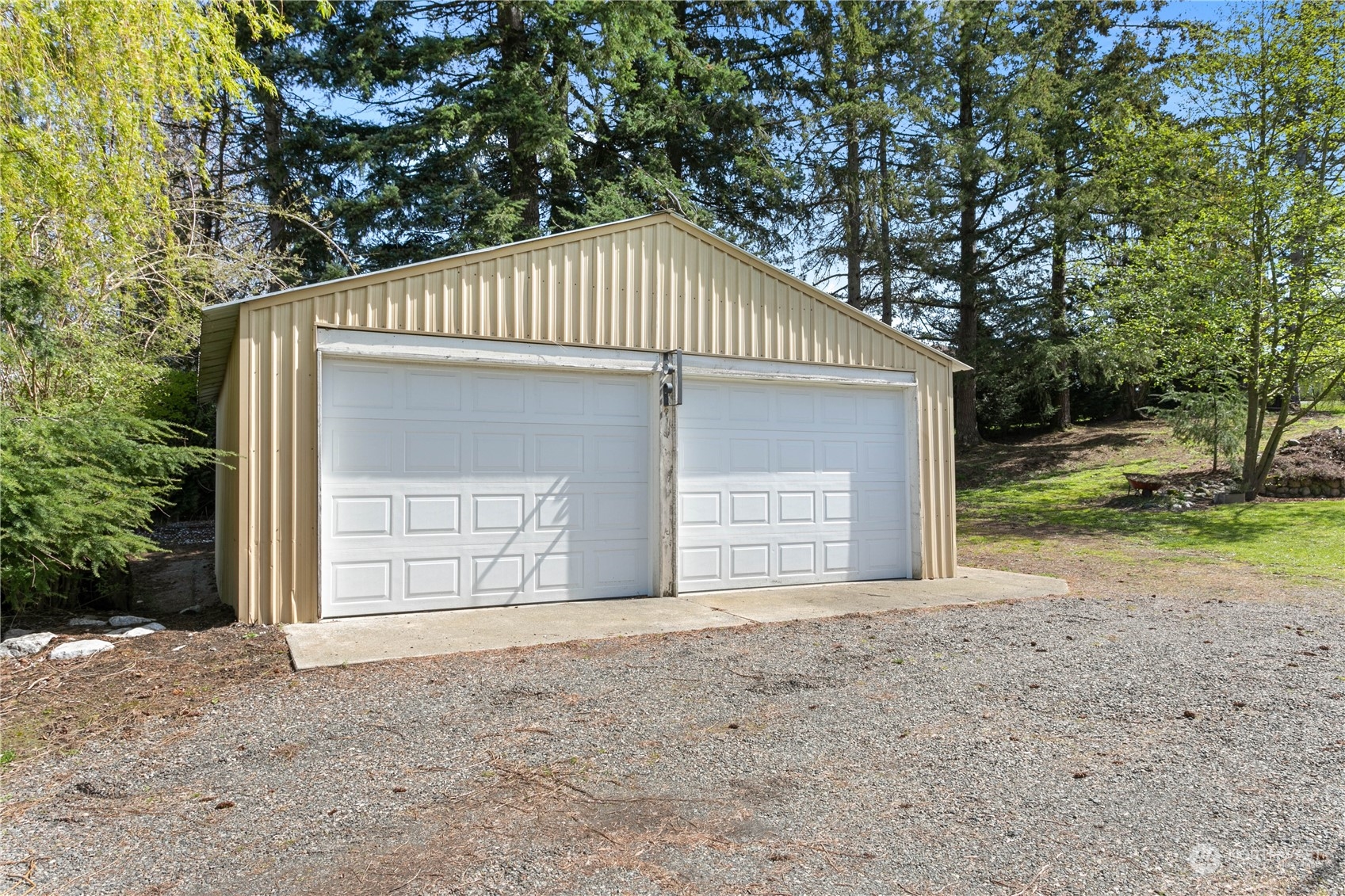 193 East Laurel Road Bellingham, WA 98226 - Photo 34 of 39 Gallery Image 34
