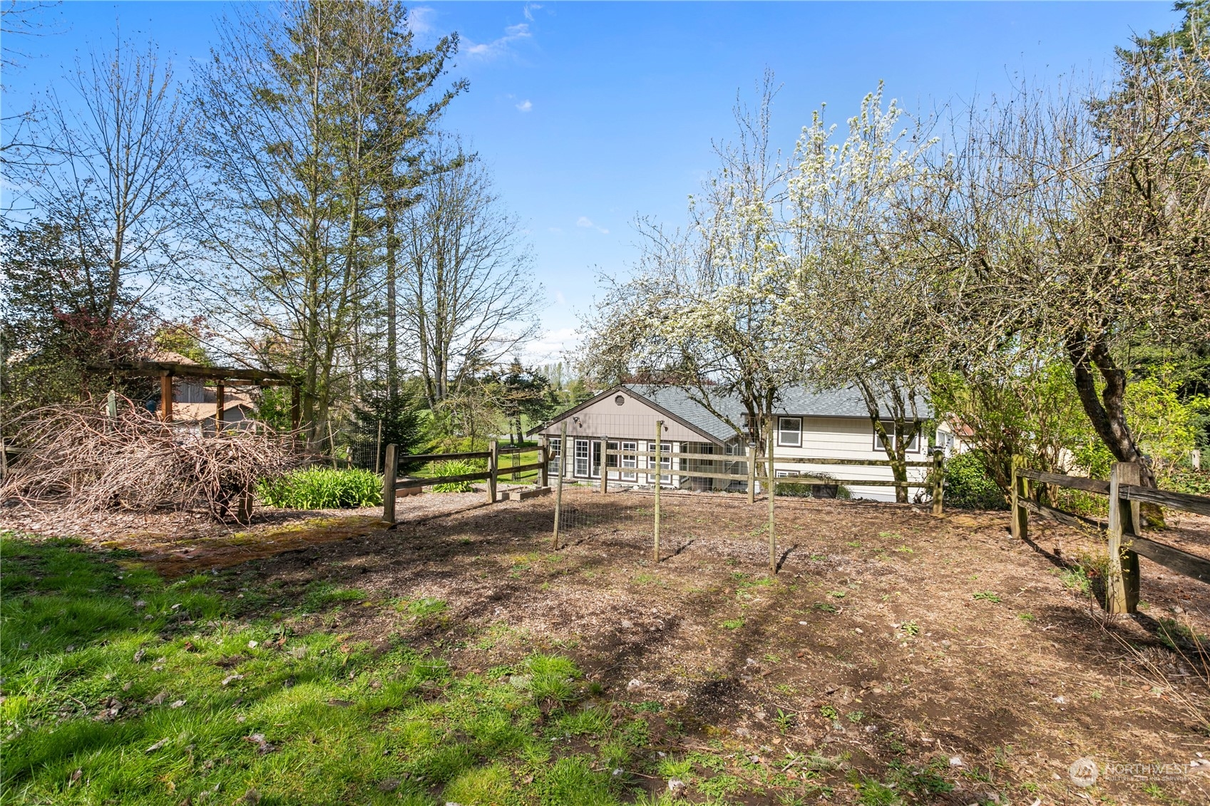 193 East Laurel Road Bellingham, WA 98226 - Photo 35 of 39 Gallery Image 35