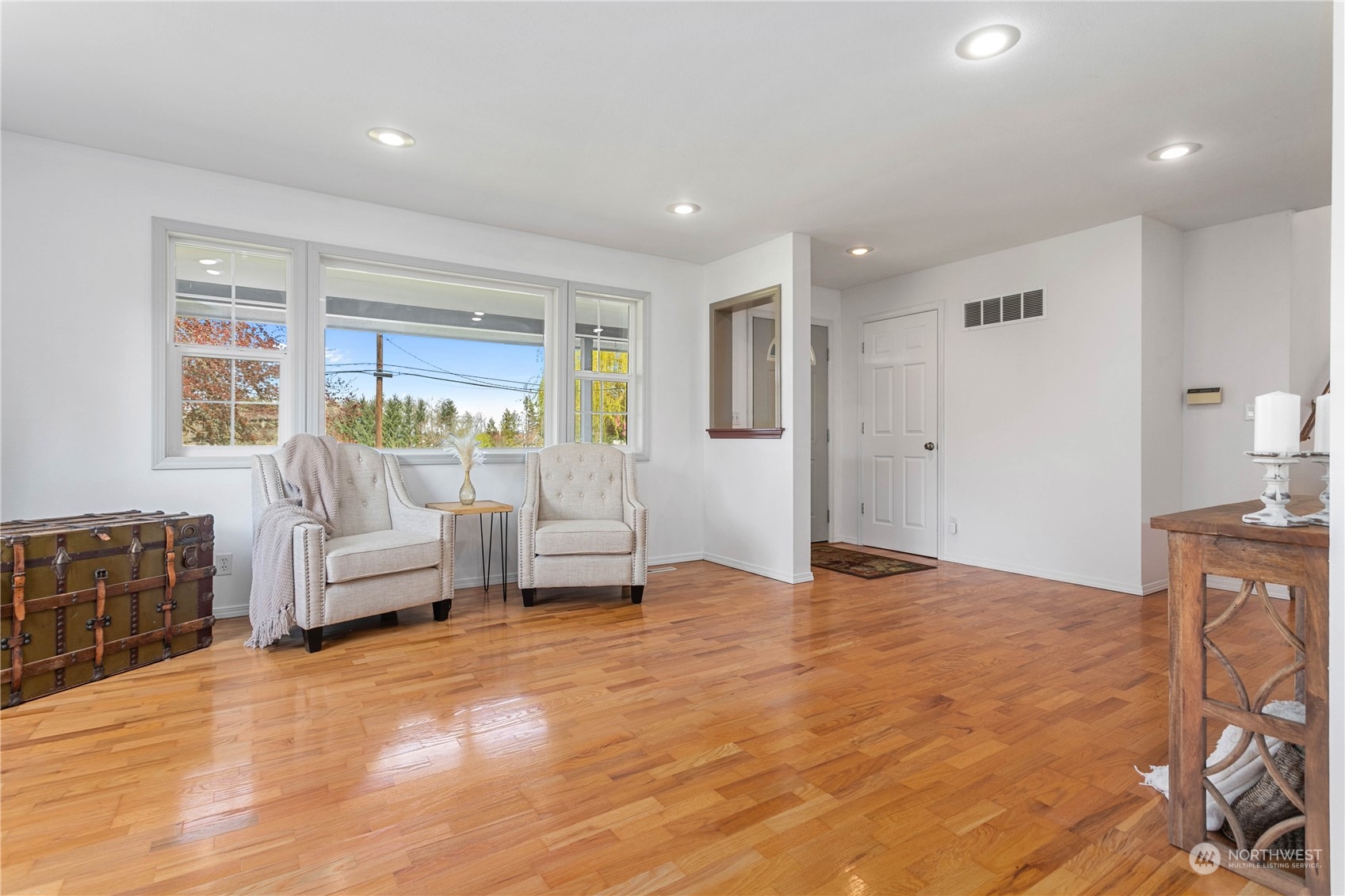 193 East Laurel Road Bellingham, WA 98226 - Photo 5 of 39 Gallery Image 5