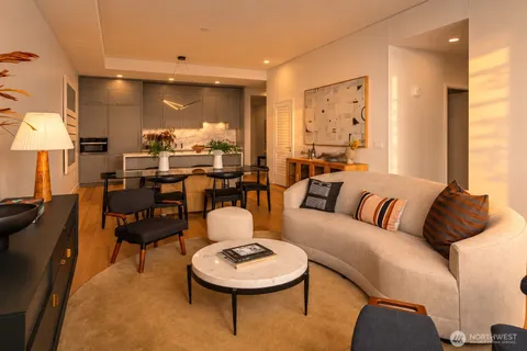 $2,139,000 | 121 Stewart Street, Unit 3703, Seattle, WA 98101