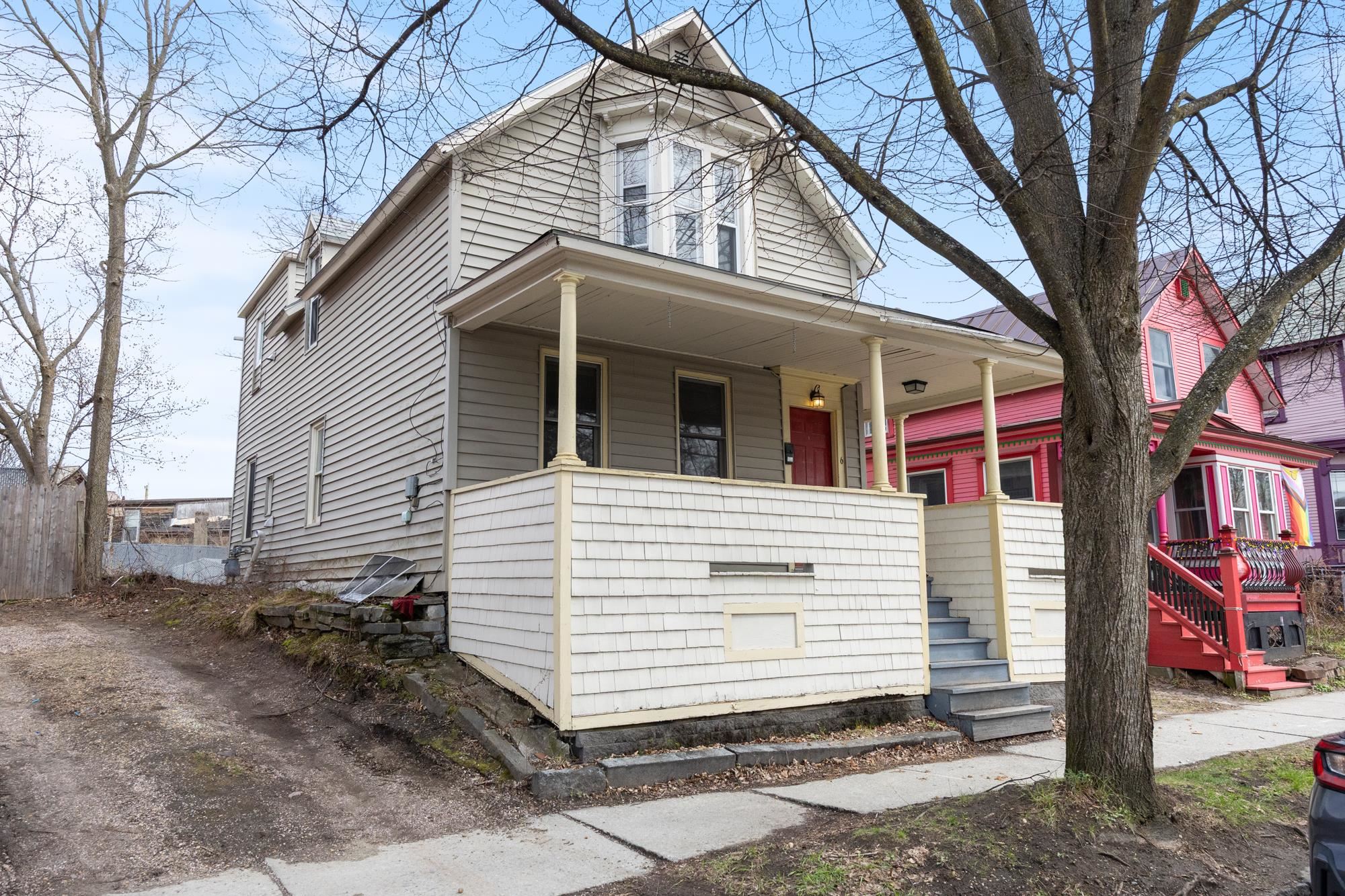6-8 Decatur Street Burlington, VT 05401 - Photo 2 of 39