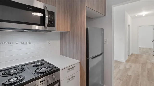 $5,000,000 | 1561 Jefferson Avenue, Miami Beach, FL 33139