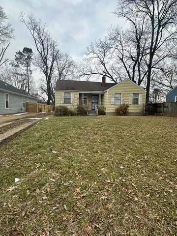 $39,900 | 2002 Cloverdale Drive, Memphis, TN 38114