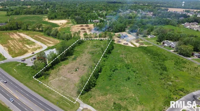 $825,000 | 5269 Hinkleville Road, Paducah, KY 42001