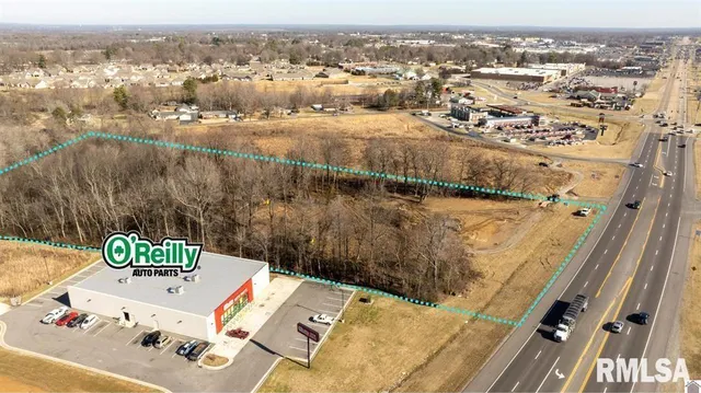 $825,000 | 5269 Hinkleville Road, Paducah, KY 42001