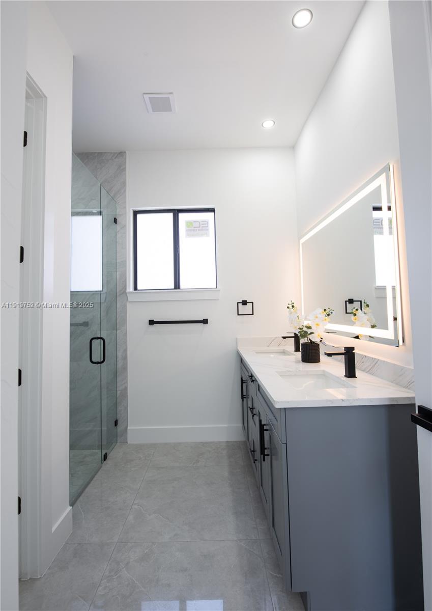 3115 2nd Street Southwest Lehigh Acres, FL 33976 - Photo 15 of 39