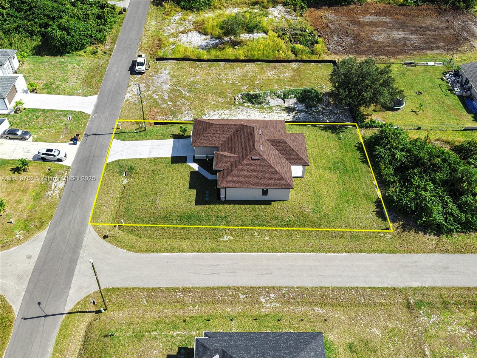 3115 2nd Street Southwest Lehigh Acres, FL 33976 - Photo 36 of 39