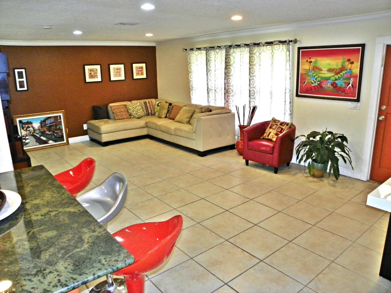 122 West Mango Road Lake Worth, FL 33467 - Photo 6 of 10 Large Living Room