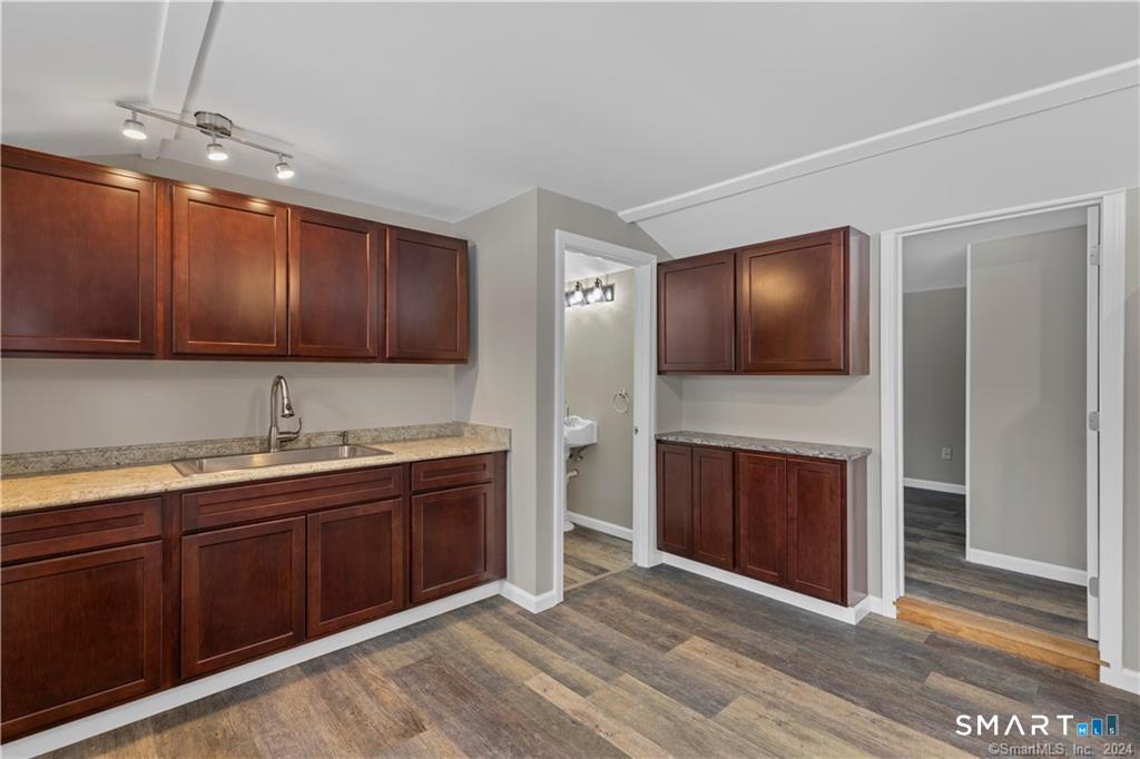 1162 Moose Hill Road Guilford, CT 06437 - Photo 2 of 12
