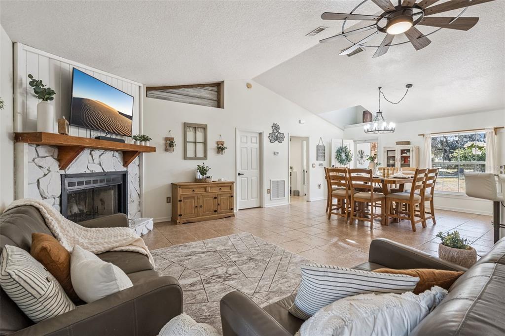 23211 Outback Lane Eustis, FL 32736 - Photo 5 of 37