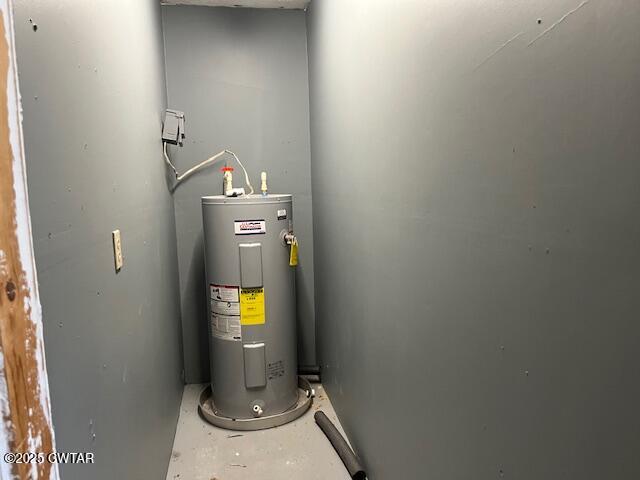 5259 Highway 104 Lavinia, TN 38348 - Photo 5 of 10 IMG_1138