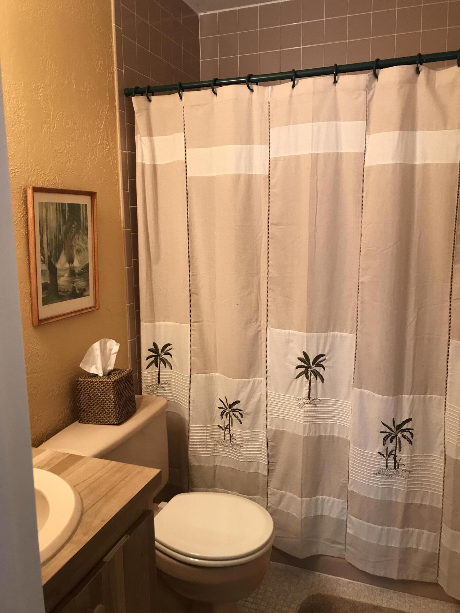 18859 Candlewick Drive Boca Raton, FL 33496 - Photo 14 of 19 IMG_3183